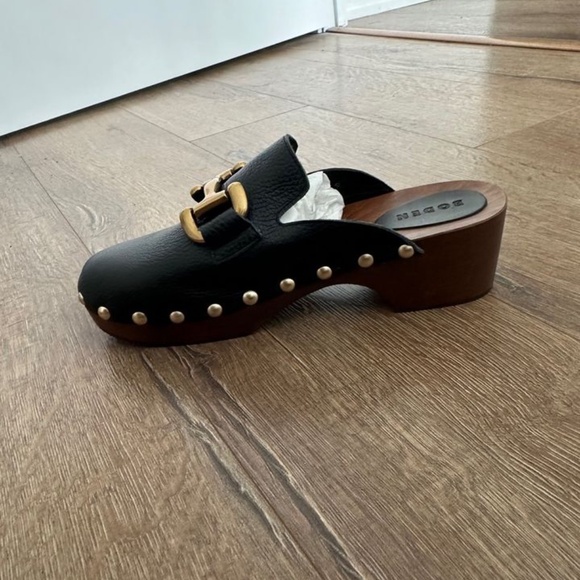 Boden Shoes - Boden brand new leather clogs! Never worn